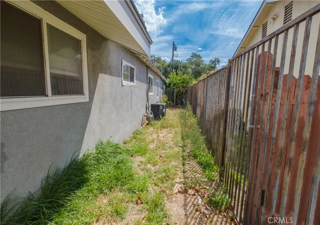 Homes for sale in Pomona, CA | 1938 Marigold St, Pomona, CA 91767 | MLS# DW26065507