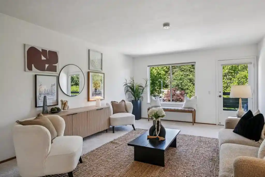 Listing Photo 1 - Condo for sale in 4004 Farm Hl Blvd located at 4004 Farm Hl Blvd, Redwood, CA 94061 - Unit #303