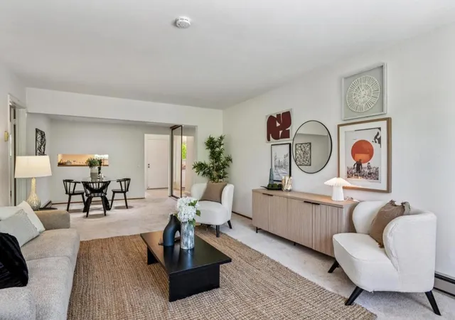 Listing Photo 3 - Condo for sale in building located at 4004 Farm Hl Blvd, Redwood, CA 94061 - Unit #303