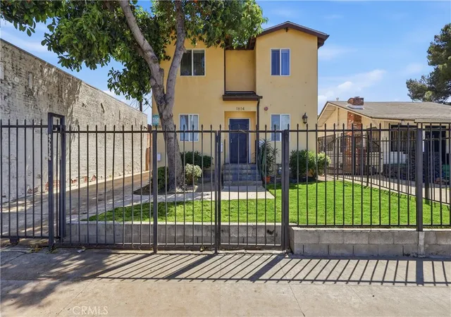 Homes for sale in Los Angeles, CA | 1614 W 39th Pl, Los Angeles, CA 90062 | MLS# OC26089547