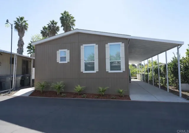 3rd image of 2907 S Santa Fe Ave #3, San Marcos, CA 92069 | MLS# NDP2603981
