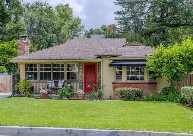 Photo 1 of Sale Pending at 328 N Alta Vista Ave, Monrovia, CA 91016 | MLS# AR26089544 | Listing updated on 2026-06-03