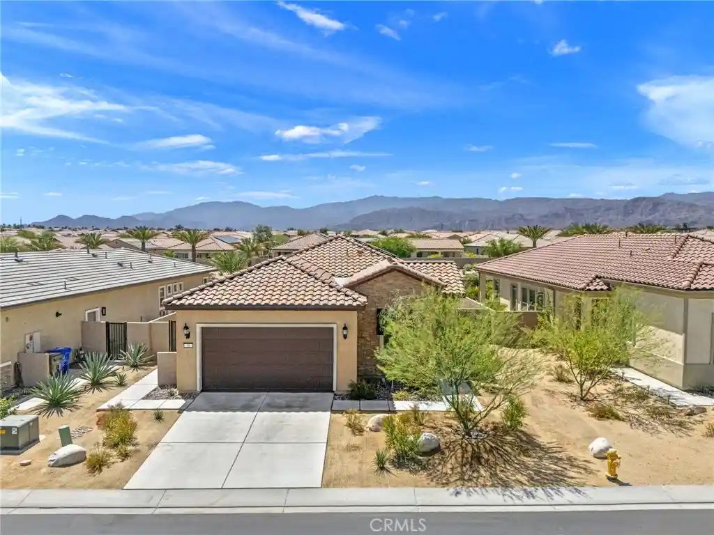 Photo 1 of Single family home for sale at 98 Zinfandel, Rancho Mirage, CA 92270 | MLS# OC26084367 | Listing updated on 2026-10-29