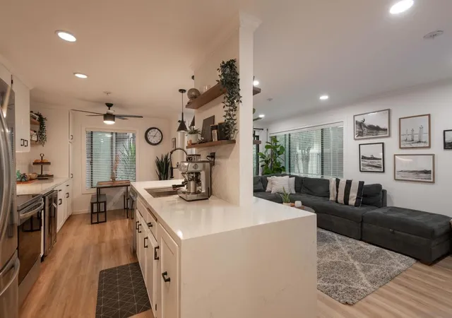 5th image of 1235 Parker Pl #2B, San Diego, CA 92109 | MLS# 260009936SD