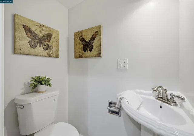 5th image of 1073 Mohr Ln, Concord, CA 94518