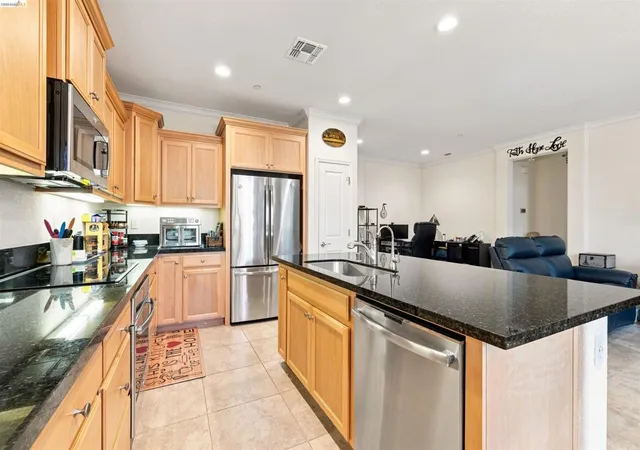 Photo 4 of Single family home for sale at 331 Kestrel Way, Rio Vista, CA 94571 | MLS# 41132403 | Listing updated on 2026-08-05