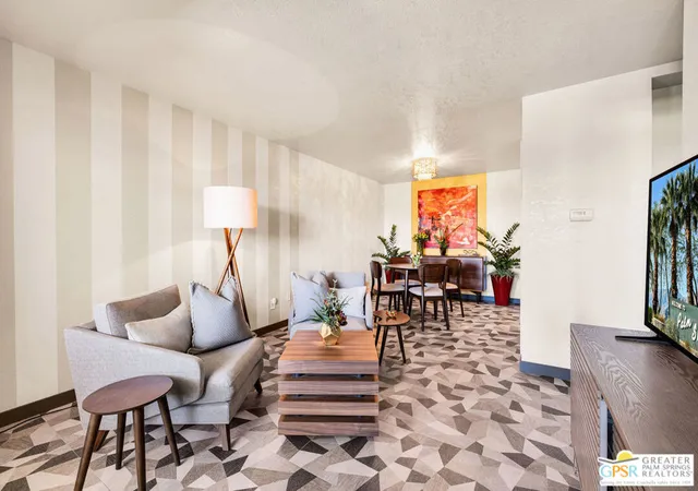 Homes for sale in Palm Springs, CA | 675 N Los Felices Cir, Palm Springs, CA 92262