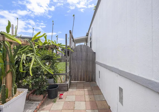 4th image of 265 Beckwith #54A, Santa Paula, CA 93060 | MLS# V1-36012