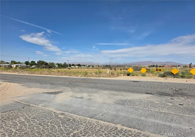1st image of 0 Tamarisk Rd, Victorville, CA 92395 | MLS# HD26089846