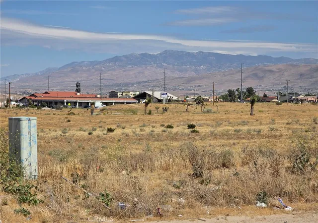 5th image of 0 Tamarisk Rd, Victorville, CA 92395 | MLS# HD26089846