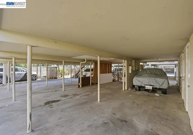 Homes for sale in Concord, CA | 1486 Marclair Dr, Concord, CA 94521 | MLS# 41132420
