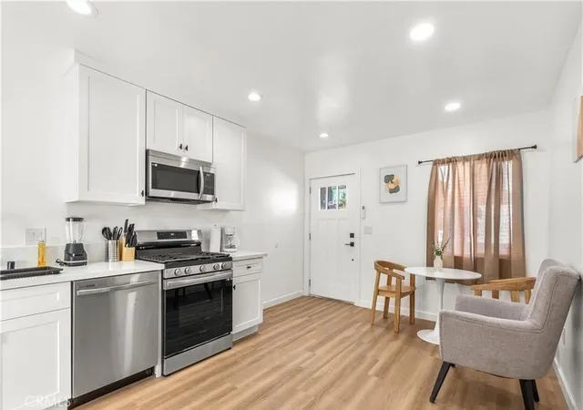 Listing Photo 5 - Condo for sale in building located at 13206 S Vermont, Gardena, CA 90247