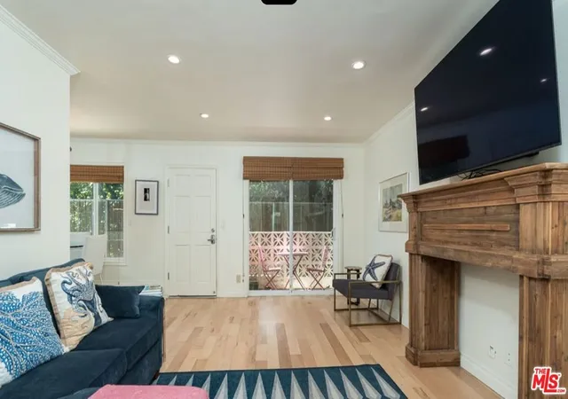 Homes for sale in Santa Monica, CA | 1024 5th St #3, Santa Monica, CA 90403 | MLS# 26804477