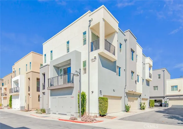 Photo 1 of Townhouse for sale at 179 Cadence, Irvine, CA 92618 | MLS# TR26090141 | Listing updated on 2026-10-07