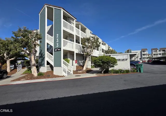 1st image of 233 S Ventura Rd S #123, Port Hueneme, CA 93041 | MLS# V1-36023