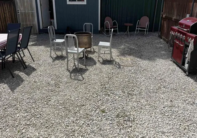 2nd image of 220 Mountain View Bl, Big Bear City, CA 92314 | MLS# PTP2603139