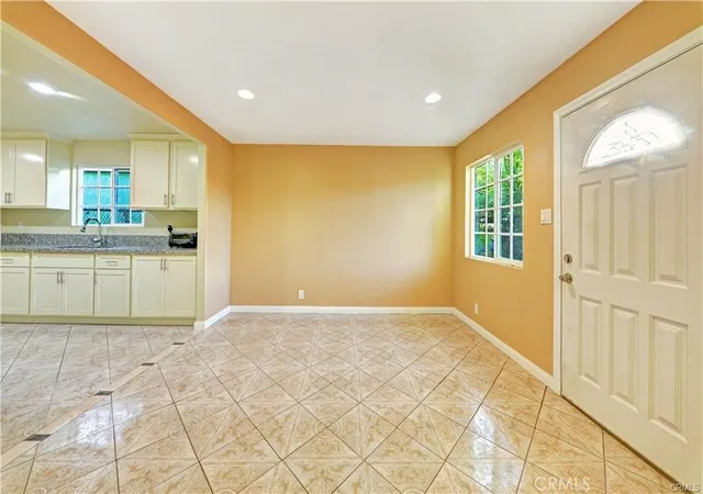 Photo 2 of Sale Pending at 8622 S Fir Ave, Los Angeles, CA 90002 | MLS# DW26090335 | Listing updated on 2026-09-25