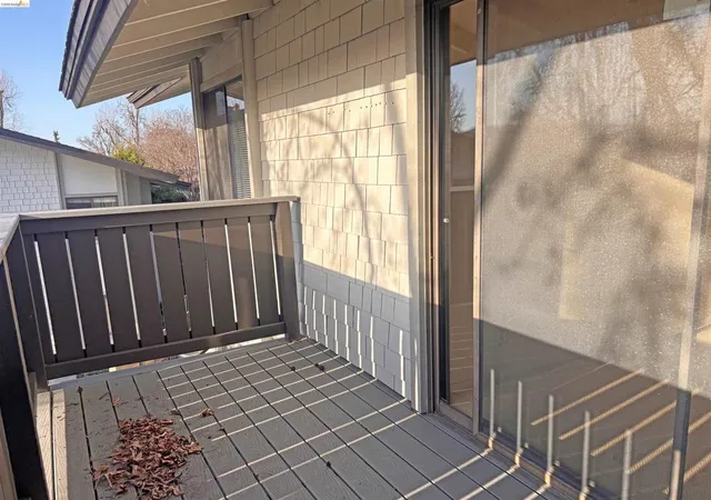 1st image of 1427 Marchbanks Dr #Apt 3, Walnut Creek, CA 94598 | MLS# 41132492