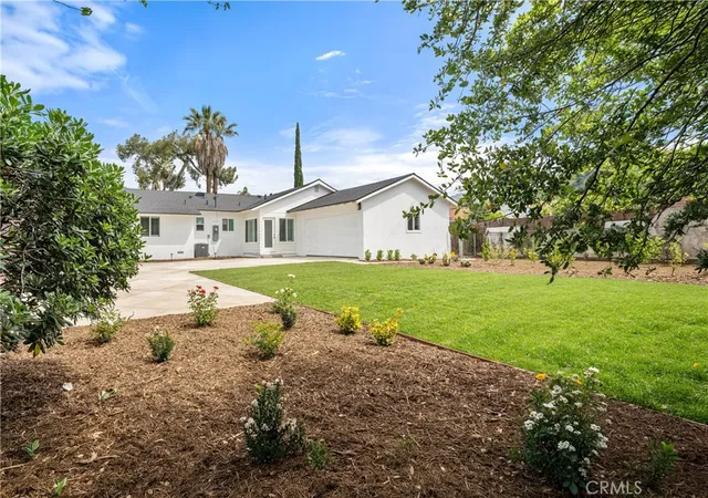 Homes for sale in Glendora, CA | 662 E Foothill, Glendora, CA 91741 | MLS# DW26084196