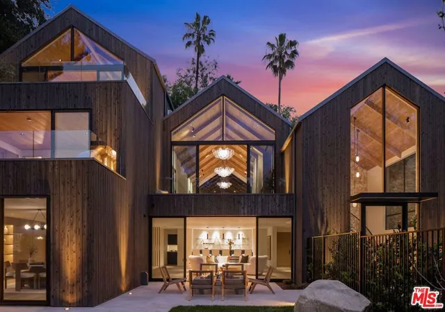 Photo 1 of Mansion for sale at 12309 Viewcrest Rd, Studio City, CA 91604 | MLS# 26793259 | Listing updated on 2026-10-05