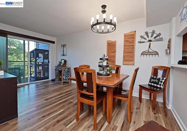 4th image of 25105 Vista Greens Ct, Hayward, CA 94541 | MLS# 41132504