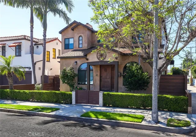 3rd image of 4326 E Vista St, Long Beach, CA 90803 | MLS# PW26071342