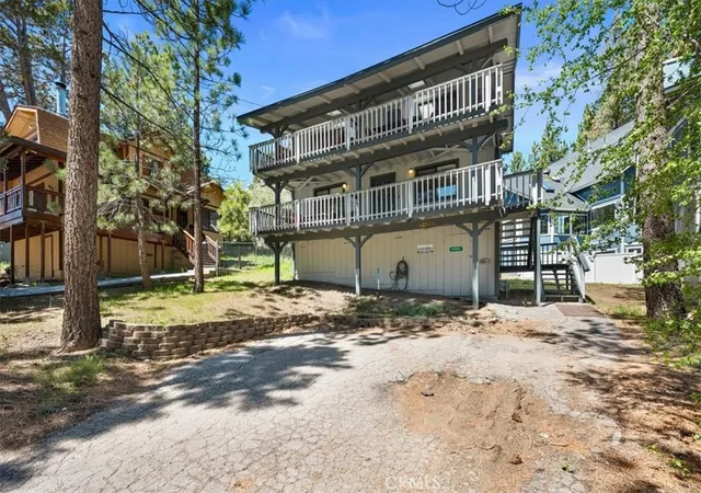 Photo 2 of Single family home for sale at 42944 Monterey, Big Bear Lake, CA 92315 | MLS# IG26090658 | Listing updated on 2026-06-08