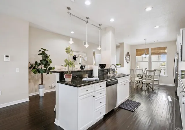 4th image of 1540 Seabridge Ln, Oxnard, CA 93035 | MLS# NDP2604027