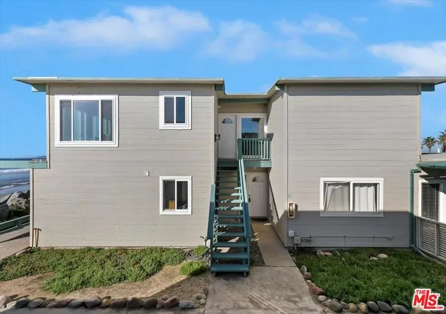 Homes for sale in Imperial Beach, CA | 1610 Seacoast Dr #D, Imperial Beach, CA 91932 | MLS# 26801883