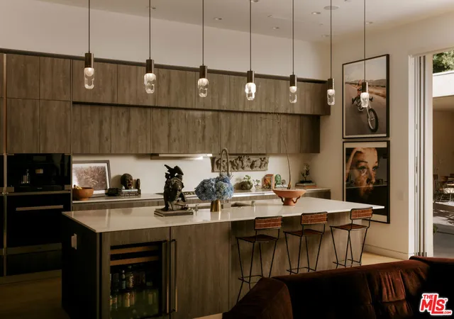 4th image of 354 Westbourne Dr, West Hollywood, CA 90048 | MLS# 26799147