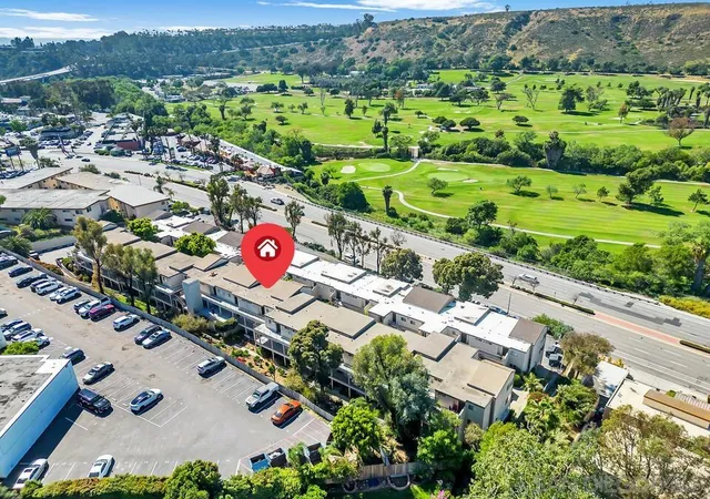 Homes for sale in San Diego, CA | 6725 Mission Gorge, San Diego, CA 92120 | Houzeo