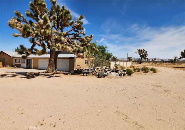Homes for sale in Landers, CA | 1050 Alta Ave, Landers, CA 92285 | MLS# IG26090245