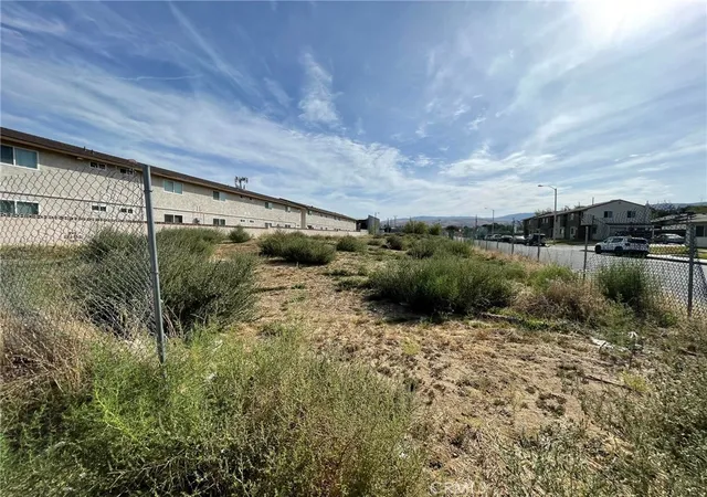 3rd image of 0 Vac/Cor Avenue L14/51 Stw, Quartz Hill, CA 93536 | MLS# SR26084699