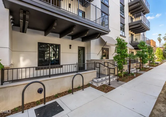 Homes for sale in Pasadena, CA | 139 S Oak Knoll Ave #101, Pasadena, CA 91101 | MLS# P1-26839