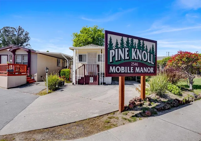 8th image of 2546 Capitola Rd #32, Santa Cruz, CA 95062 | MLS# ML82044767