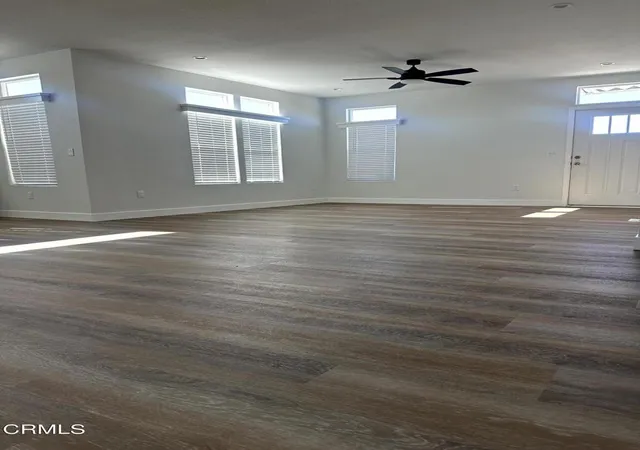 5th image of 1585 Cherry Ave #100, Oxnard, CA 93033 | MLS# V1-36035