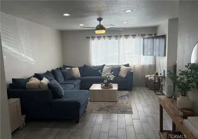 5th image of 2255 Cahuilla, Colton, CA 92324