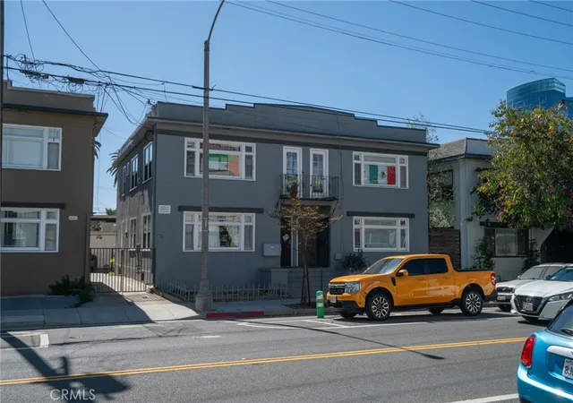 Homes for sale in Long Beach, CA | 1048 E Broadway, Long Beach, CA 90802 | MLS# OC26090983