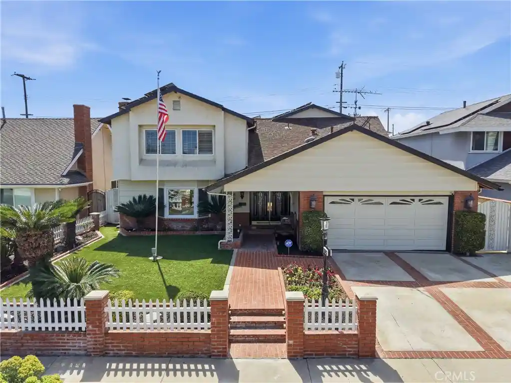 Photo 1 of Single family home for sale at 11843 Penford Dr, Whittier, CA 90604 | MLS# PW26089139 | Listing updated on 2026-10-20