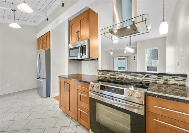 Homes for sale in Santa Ana, CA | 1010 W Macarthur Blvd #118, Santa Ana, CA 92707 | MLS# OC26087221