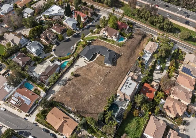 Photo 3 of Land for sale at 5164 N Faris Ln, Woodland Hills, CA 91364 | MLS# BB26090894 | Listing updated on 2026-10-02
