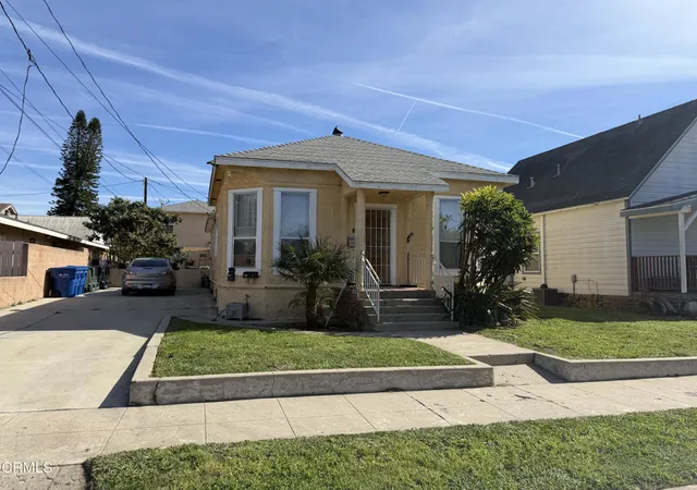Homes for sale in Santa Paula, CA | 321 Walnut St, Santa Paula, CA 93060 | MLS# V1-36040