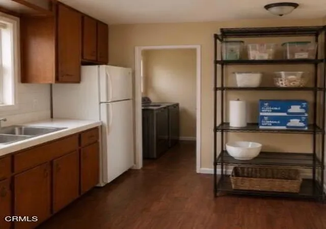 3rd image of 321 Walnut St, Santa Paula, CA 93060 | MLS# V1-36040