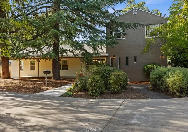 Photo 1 of Single family home for sale at 1470 Vallombrosa Ave, Chico, CA 95926 | MLS# SN26090978 | Listing updated on 2026-10-10