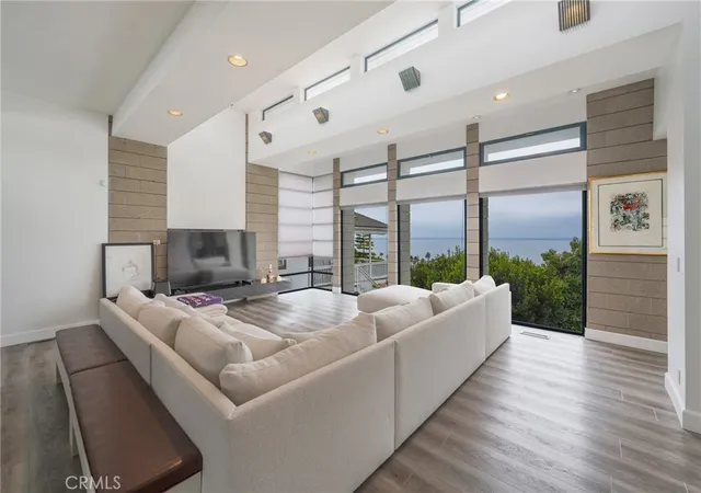 5th image of 30003 Via Victoria, Rancho Palos Verdes, CA 90275 | MLS# SB26076593