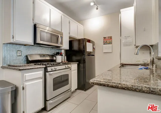 Homes for sale in Thousand Oaks, CA | 110 Maegan Pl #2, Thousand Oaks, CA 91362 | MLS# 26816809