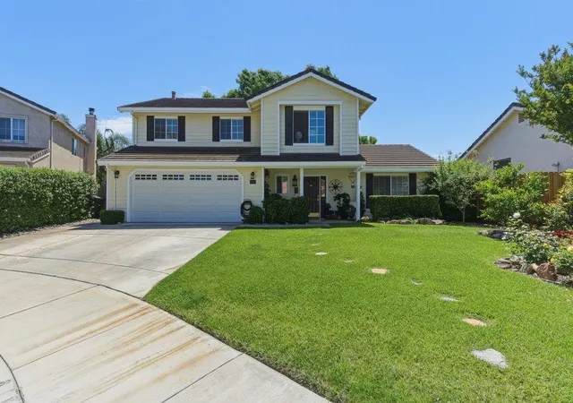 1st image of 2181 Burlwood Dr, Hollister, CA 95023 | MLS# ML82038719