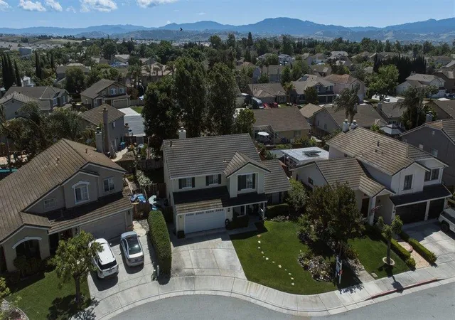 49th image of 2181 Burlwood Dr, Hollister, CA 95023 | MLS# ML82038719
