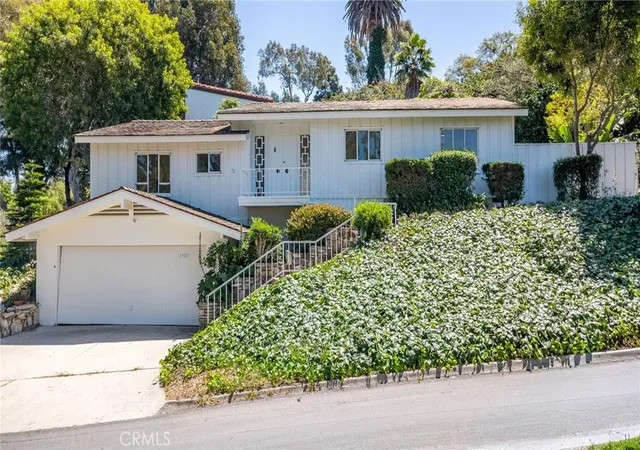 Homes for sale in Palos Verdes Estates, CA | 2700 Via Campesina, Palos Verdes Estates, CA 90274 | MLS# SB26091305
