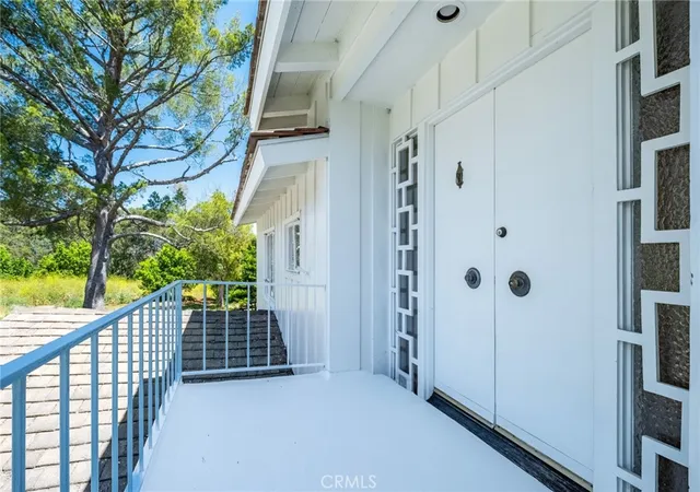 Homes for sale in Palos Verdes Estates, CA | 2700 Via Campesina, Palos Verdes Estates, CA 90274 | MLS# SB26091305